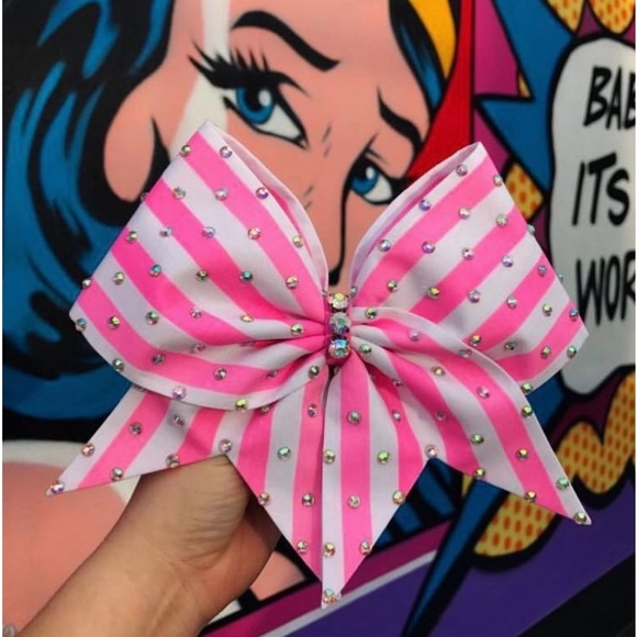 “Candy” Bows of London Cheer Bow - Picture 1 of 7